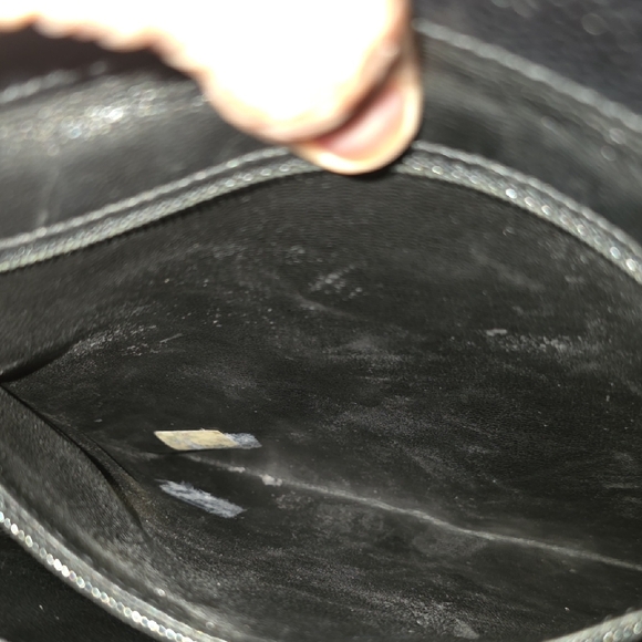 Chanel Black Caviar Leather Shoulder Bag *Entrupy COA Included* - Picture 11 of 17